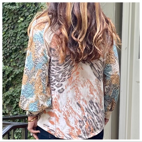 Chic Print bohemian tie dye look tunic top - Picture 2 of 3